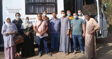 قافلة طبية فى 5 تخصصات تجوب نجع رجب محافظة قنا.. صور