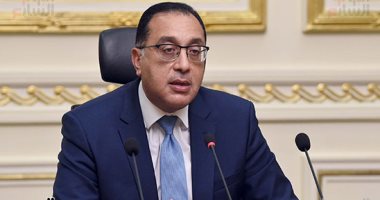 رئيس الوزراء: الرئيس السيسى وجه بمزج المنظومة الرقمية والورقية بامتحانات الثانوية.. صور