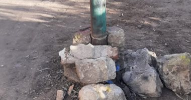 شكوى من تلف عامود إنارة بقرية المطاعنة بمحافظة الأقصر .. والمحافظة تستجيب