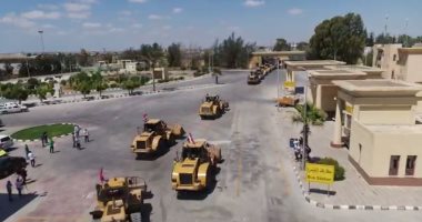 بتوجيهات من الرئيس السيسى.. معدات وأطقم هندسية مصرية تدخل غزة لبدء إعادة الإعمار .. فيديو وصور