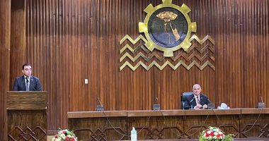 وفد التنسيقية يلتقى وزير الرى.. وعبد العاطى يشرح سيناريوهات التعامل مع ملف سد النهضة