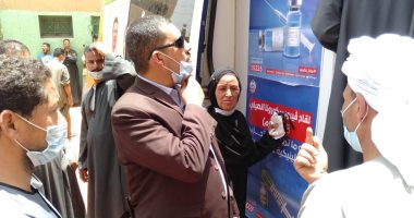 سيارات متنقلة لتلقى لقاح كورونا بالمراكز والقرى تسهيلا على المواطنين بأسيوط
