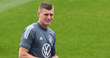 يورو 2020 .. كروس يعود لتدريبات ألمانيا ومولر يواصل الغياب 