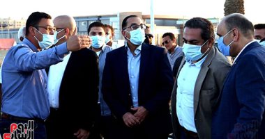 رئيس الوزراء يتفقد مشروعات العاصمة الإدارية الجديدة.. صور