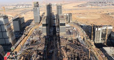 العاصمة الإدارية الجديدة ركيزة التنمية.. اقتصاديون: ساهمت فى توفير موارد كبيرة للشركات العامة والخاصة من خلال تنفيذ أعمال البنية الأساسية والإنشاءات.. خلقت حراكا وتنمية فى مدن بدر والشروق والعاشر 