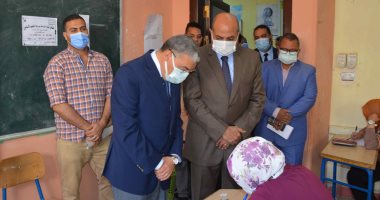 محافظ المنيا يشدد على الإجراءات الاحترازية أثناء امتحان الشهادة الإعدادية