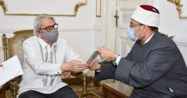 وزير الأوقاف يشرح لسفير الفلبين التجربة المصرية فى مواجهة التطرف