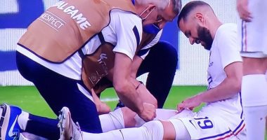 هل يغيب عن اليورو ..إصابة بنزيما فى تفوق فرنسا على بلغاريا بالشوط الأول.. فيديو