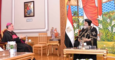 البابا تواضروس الثانى يستقبل سفير الفاتيكان بالقاهرة.. صور