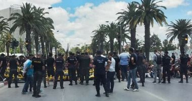 مسيرة احتجاجية من جماهير الترجي للمطالبة بحضور موقعة الأهلي.. فيديو