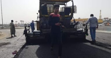 رئيس جهاز دمياط الجديدة: مد ساعات العمل للانتهاء من رفع كفاءة الطريق الرئيسى 