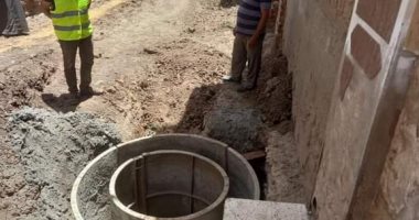 حياة كريمة.. مشروعات الصرف الصحى تنقذ أهالى قرية أبو خليفة بديرمواس.. صور