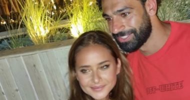 نيللى كريم فى صور مع النجم محمد صلاح.. وتعلق: نحن نحبه