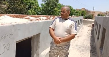 العثور على طفلة حية بعد دفنها بـ4 أيام بمقابر جبل مريم بالإسماعيلية.. لايف