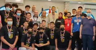 سموحة يتسلم ميداليات المركز الثانى لبطولة الجمهورية للسلة.. صور 