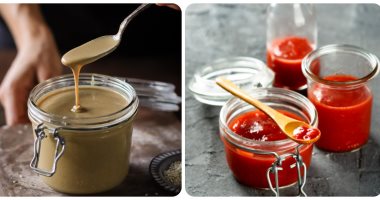 طريقة عمل الكاتشب والطحينة والثومية.. ماتاكلش السندوتشات سادة