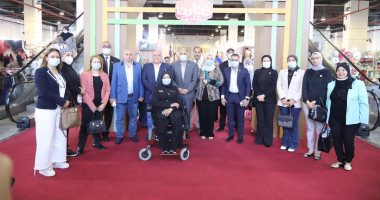 نواب تنسيقية شباب الأحزاب يتفقدون معرض "ديارنا" بحضور وزيرة التضامن.. صور