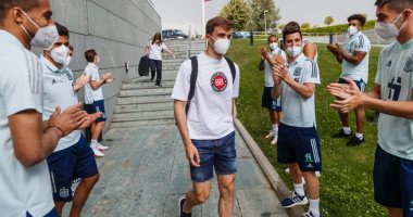 يورو 2020.. لورينتي يعود لمعسكر منتخب إسبانيا بعد تعافيه من كورونا
