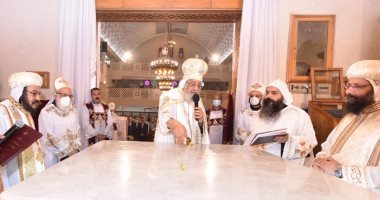 البابا تواضروس يشهد احتفال كنيسة القديسين بالإسكندرية باليوبيل الذهبى بمناسبة مرور 50 عاما على تأسيسها.. البابا يدشن 3 مذابح والأيقونات الكبرى.. ويؤكد: الكنيسة المصرية قوية على مر العصور.. فيديو وصور