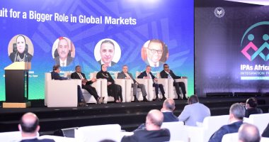 منتدى رؤساء هيئات الاستثمار يبحث زيادة دور أفريقيا فى الأسواق العالمية.. منار: لدينا 36 نقطة طيران فى القارة.. جامع: تخفيض رسوم الشحن لدول أفريقيا.. وزير استثمار تنزانيا: لدينا علاقات اقتصادية قوية مع مصر (صور)