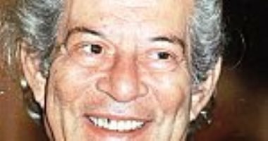 سعد أردش أخرج 52 مسرحية وتأثر بالكاتب الألمانى "بريخت"