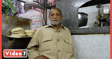 حكاية عم إمام.. 70 سنة وشغال فى لحمة الراس أبا عن جد.. فيديو