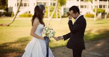 بريطانيا تسمح بحفلات الزفاف فى الأماكن المفتوحة للمرة الأولى منذ تفشى كورونا