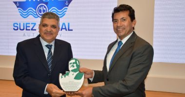 وزير الرياضة: قناة السويس اعتادت تحويل الأزمات إلى انتصارات ونجاحات