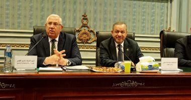 وزير الزراعة: صادرات مصر الزراعية تتمتع بسمعة جيدة فى الأسواق العالمية 