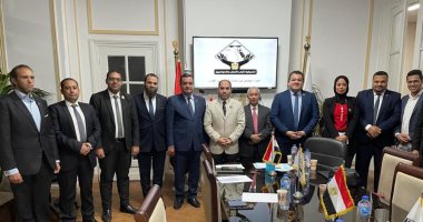 انطلاق أولى جلسات الحوار المجتمعى لتنسيقية الأحزاب حول قانون الشهر العقارى.. رئيس المصلحة يكشف ملامح التعديلات الجديدة على القانون.. ويؤكد: التنسيقية كيان كبير وأول من استجاب لتوجيهات الرئيس ومطالب المواطنين