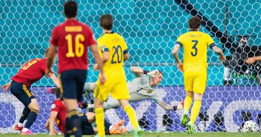 موعد مباراة السويد ضد سلوفاكيا اليوم في يورو 2020