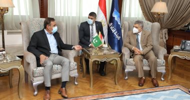 الفريق أسامة ربيع يلتقى رئيس هيئة الأركان المشتركة للقوات المسلحة الباكستانية