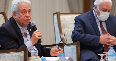 أسامة العبد: أعداء الأمة يحاربون فى أمنها ولابد من يقظة الوعى