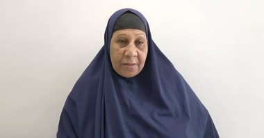 الحاجة أم ياسر.. 40 سنة بتعالج لدغات العقارب والثعابين بالأقصر "فيديو"