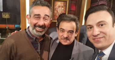 مصطفى هريدى وعادل أنور ضيفا محمد السماحى فى "شارع الفن".. اليوم