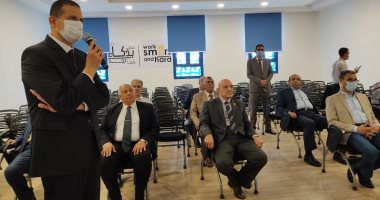 رئيس جامعة أسوان يتفقد مركز إبداع مصر الرقمي بالحرم الجامعي بصحارى