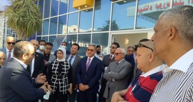 وفد النواب يتفقد مشروعات وأسواق بورسعيد..والمحافظ: معندناش مواقف عشوائية