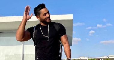 تامر حسنى يعلن الانتهاء من تصوير فيديو كليب "افتح قلبك".. صور