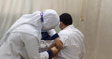 تطعيم 1500 من أعضاء هيئة التدريس والعاملين بجامعة بنها بلقاح كورونا ..صور