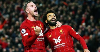 محمد صلاح يحتفل بعيد ميلاد قائد ليفربول جوردان هندرسون الـ31