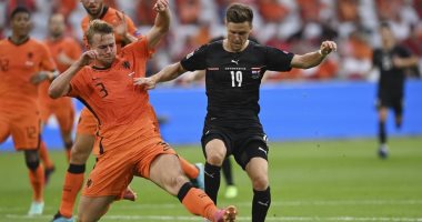 يورو 2020.. فان باستن: دى ليخت لم يتعلم شيئًا فى يوفنتوس