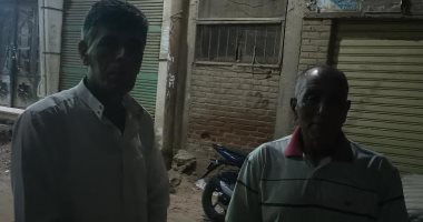 جريمة فى قبور شبين الكوم.. عاطل ينبش المقابر بزعم فك أعمال السحر.. استخرج رفات 30 متوفى من 3 قبور.. غضب بين الأهالى ومطالب بحماية حرمة الموتى.. والأمن ينجح فى القبض على المتهم ويفرض كردونا أمنيا على المنطقة