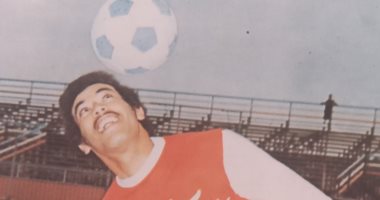 نجم اليوم.. حسن شحاتة أحسن لاعب بآسيا ومدرب تاريخى لمصر والأفضل أفريقيًا.. صور