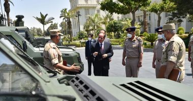 الرئيس السيسي يناقش خطة رفع كفاءة والارتقاء بمستوى التدريب والتأهيل لكافة عناصر القوات المسلحة.. ويتفقد عددا من المركبات المدرعة متعددة المهام.. ويؤكد أهمية تنفيذ مبادرة "حياة كريمة" وفقًا للمخطط الزمنى.. صور