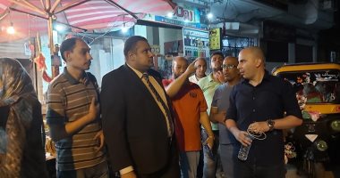 محمد إسماعيل نائب التنسيقية يواصل جولاته بمنطقة حجر النواتية بالإسكندرية
