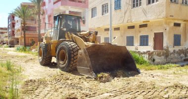 إقبال على مصيف بلطيم وحملات مكافحة البعوض ومنع دخول التكاتك.. فيديو وصور