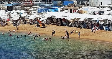 أرخص شواطئ الإسكندرية.. من 5 جنيهات حتى 25 تقدر تقضى يوم على البحر.. لايف وصور