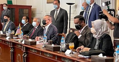 وزير خارجية ماليزيا يشيد بالوساطة المصرية لوقف إطلاق النار فى غزة 