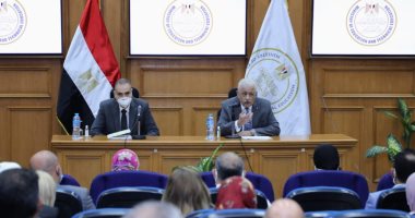 وزير التعليم يلتقى أولياء أمور مدارس النيل ويؤكد اهتمام القيادة السياسية بالمشروع