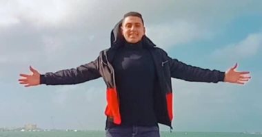 "محمد" الأول بإعدادية شمال سيناء: علمت نتيجتى أثناء عملى بتوزيع المياه فى العريش
